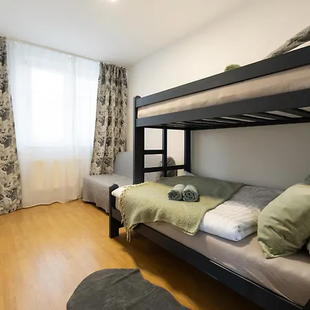 Urban Bloom By Booky Apartment Liptovsky Mikulas