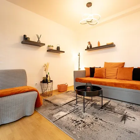 Urban Bloom By Booky Apartman Lipótszentmiklós