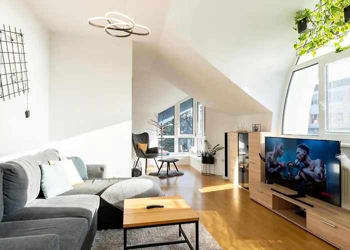 Apartment Urban Bloom By Booky